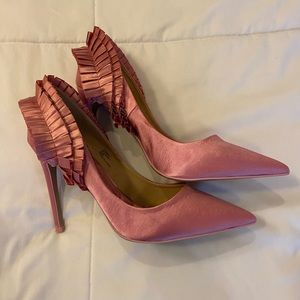 River Island Ruffled Back Heels